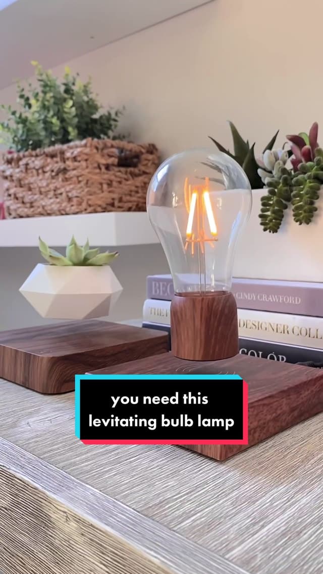 unboxing my new levitating light bulb lamp 💡 link in bio #amazonmusthaves #amazonfinds #tiktokmademebuyit #tiktokmademebuythis