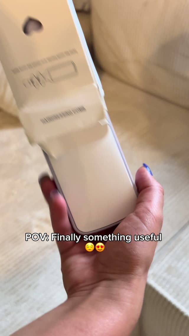If you lose a lot of hair like me, you need this 😍 #hairbrushcleaning #tiktokmademebuyit #hairbrush #haircare #hairstyle